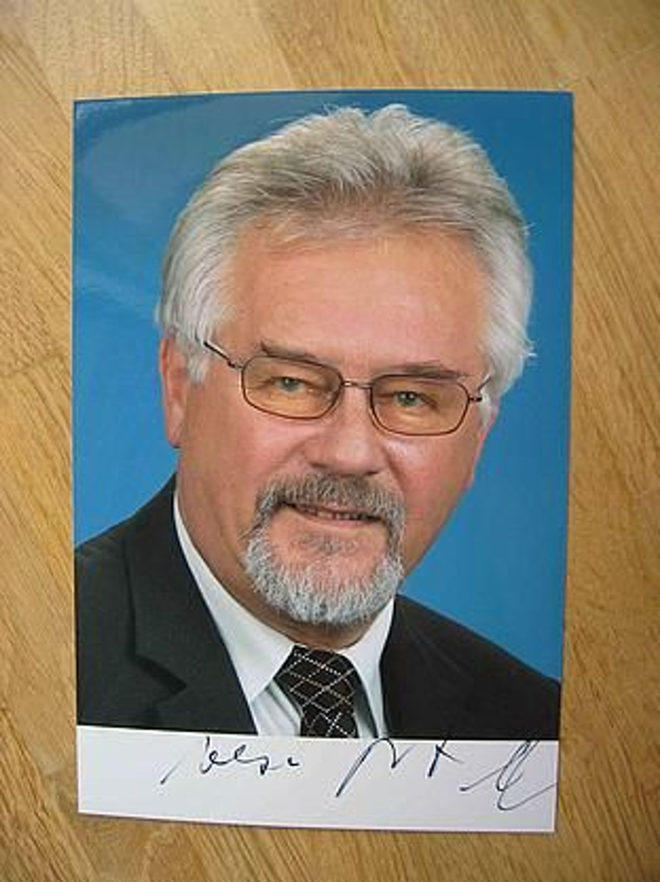 Staatssekretär Alfred Hartenbach - handsign. Autogramm! gebraucht kaufen bei ...